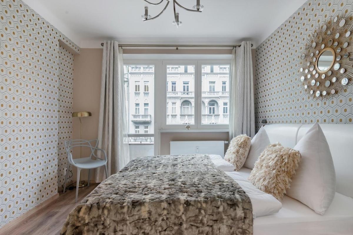 Pastel Art Deco 3BDR Ruterra Apt Praga Esterno foto