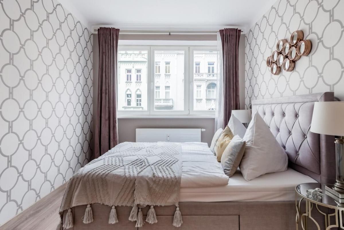 Pastel Art Deco 3BDR Ruterra Apt Praga Esterno foto